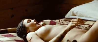 Liz Olsen's body is incredible