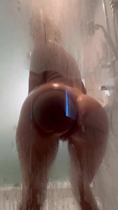 [OC] Shower fucking is my fave :)