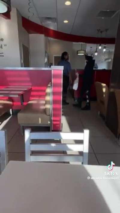 Tiktoker asked to leave Wendy's for 