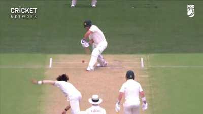 Ishant Sharma to Finch