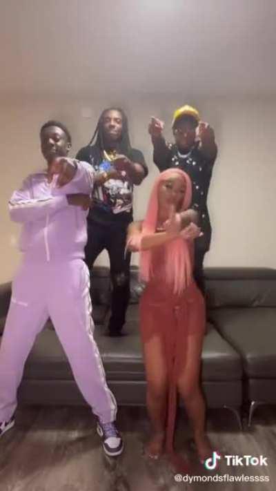 TikTok nipslip🤘🏾