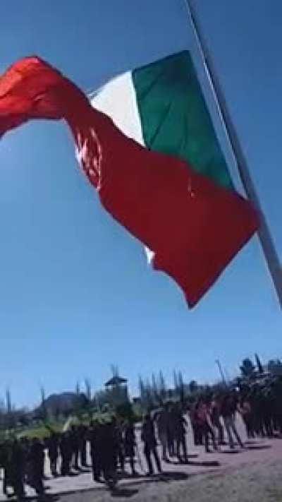 WCGW when you stand too close to the flag?