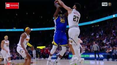 [Highlight] Jamal Murray hits the 3, completely denies Draymond, then hits another 3