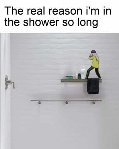 who wants the green screen for this?