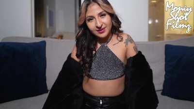 Casting Couch w/ Ruby Marie 😈 Petite Latina loves a big dick on her! 🥵🍆 Make sure to watch the new film on OF! #moneyshotfilmz