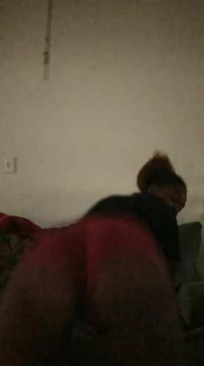 Peep the spread on the cheeks😳