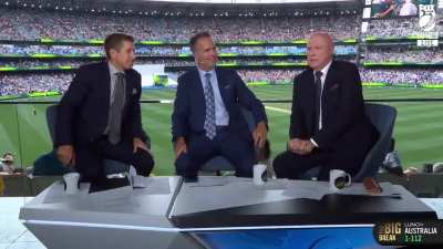 Hindi commentators fighting with each other. Meanwhile Aussie comm box......