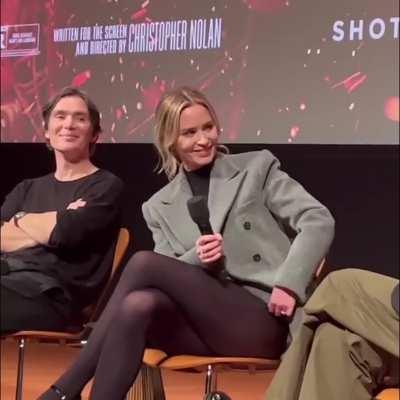 Emily Blunt showing off her legs in pantyhose 💦💦