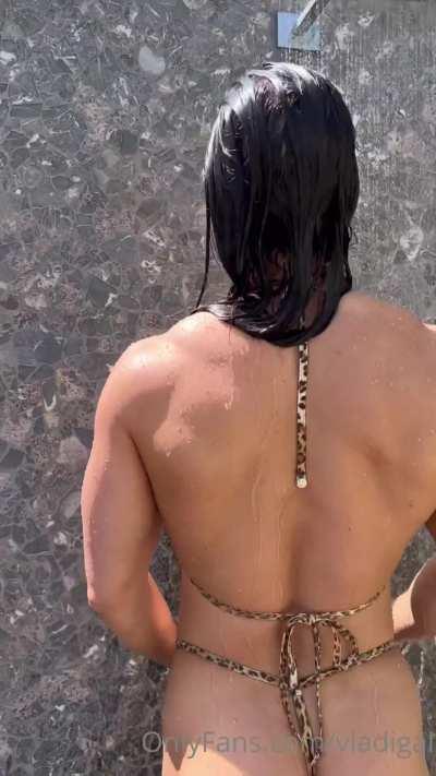 Muscular Girl GIF by proteinpancakes