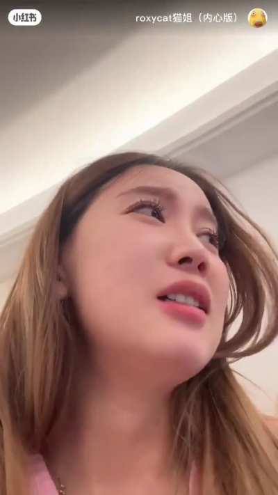 Chinese girls roasting the US on Rednote will never not be funny