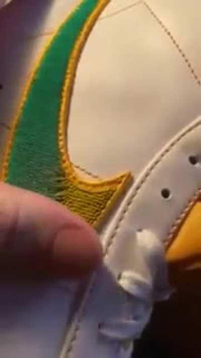 You can flip the sequins on the Raygun Blazers.