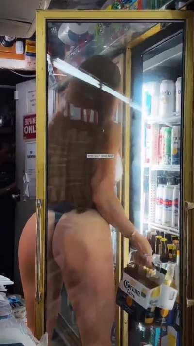 Samantha Skolkin (@xxsamanthafit)