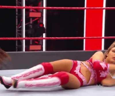 Pretty Pey Pey tossed back into the ring for more punishment 😍🤩