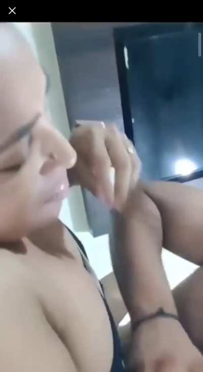 I just love the she sucks n fucks I like her madly
