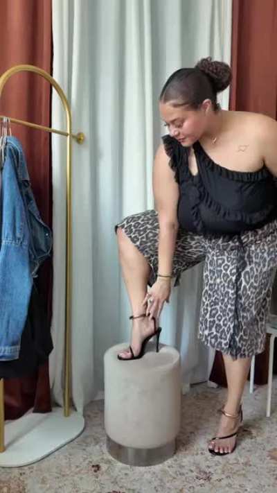 If anybody got the “Sauce” on this lovely lady hmu I love this 💙