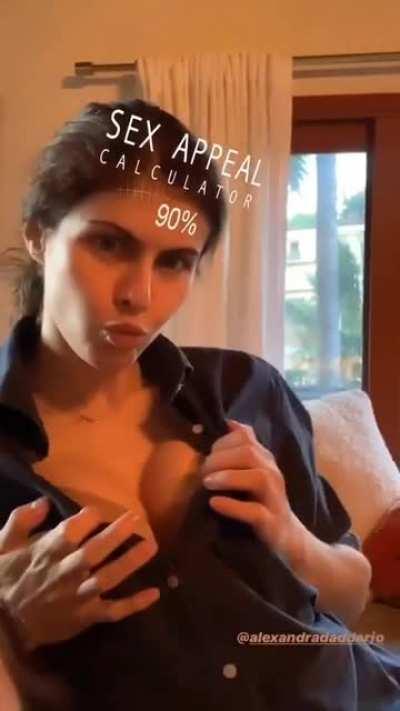 She knows what you're googling