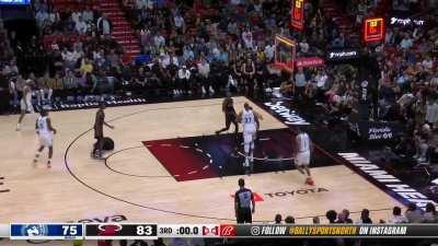 [Highlight] Anthony Edwards loses the ball, recovers, and beats the buzzer to end the 3rd Quarter!