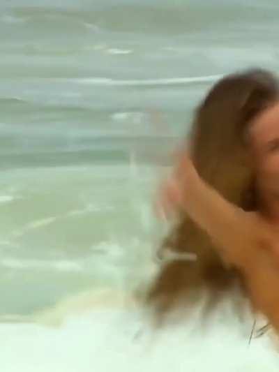 Rosie Huntington-Whiteley