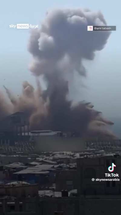 The moment an Israeli missile struck the displaced people’s tents today.