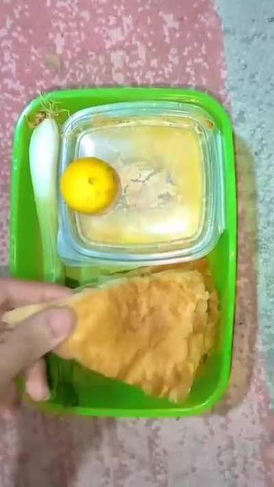 اللينش بوكس عادية جدآ 