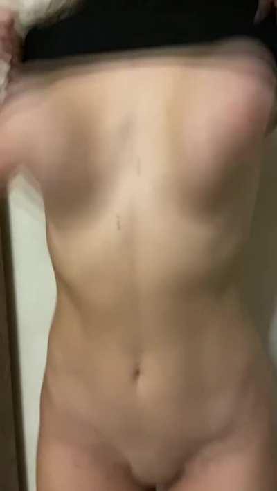 I would look great riding your dick