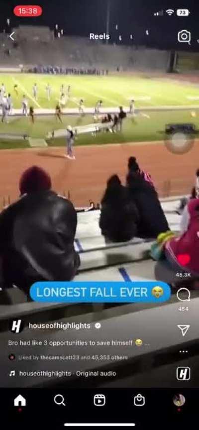 Unk ass tweaking 😂😂