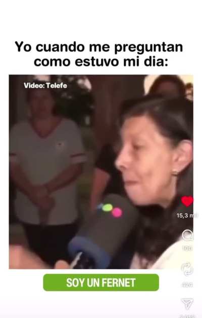 Las de atrás se esconden de la risa
