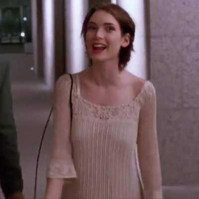 Winona Ryder's 23 year old tits bouncing around