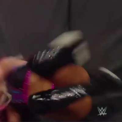 Alexa Bliss TBT (Raw 06/11/18)