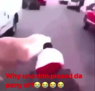 All DEO goons had a uncle like dis😭🤞