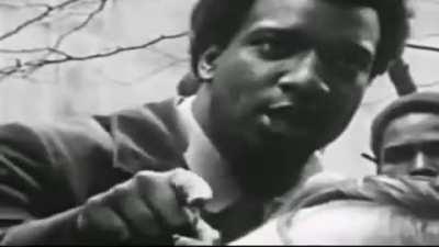 I am a revolutionary, I am the proletariat, I am the people, I am not the pigs