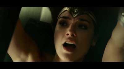 Gal Gadot's armpits can make you develop fetishes !!