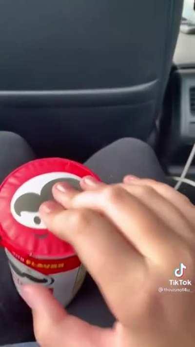 My Pringles puffed up 👀