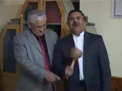 Serious interview turns to giggles thanks to a mushroom