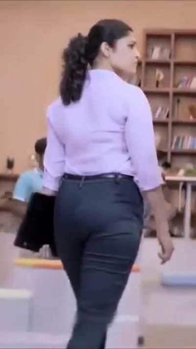 Ritika Singh ass
