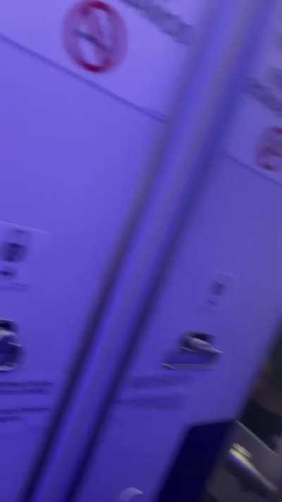 The guy next to me on the plane kept flirting, if he only knew how big my tits were under this sweatshirt 😅 [GIF]