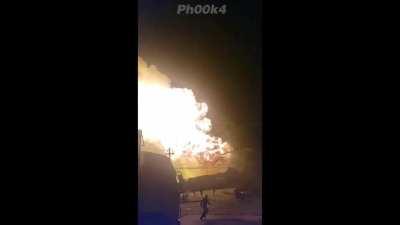 Fuel truck explodes near gas station in Brazil [3 angles][Headphone warning!]