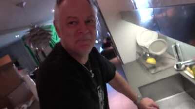 Papa is finally begining to lose it