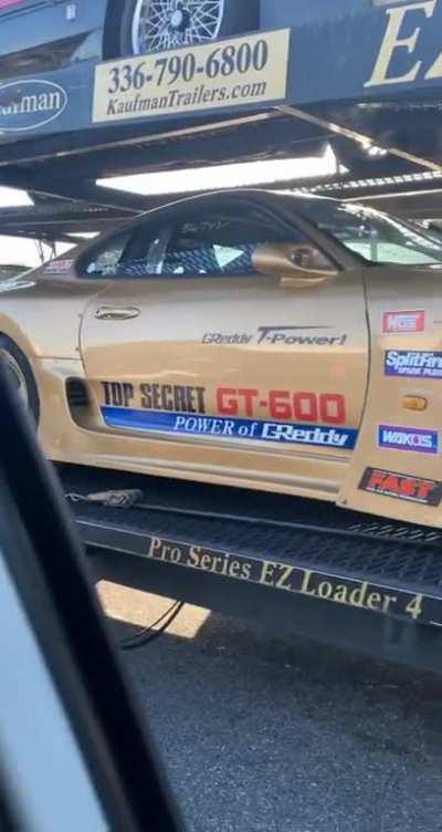 Saw this supra with a top secret kit this morning. Also two Nissans lol.