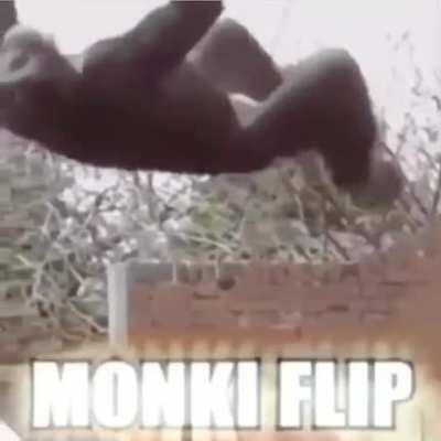 Monki flip