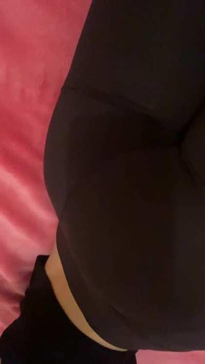 lmaoo the fart I just did seriously sounded like a melody composed by mozart 🤣 sound UP 🔊