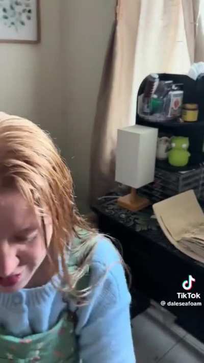 ALGUÉM TESTA COM O MARGINAL POR FAVOR