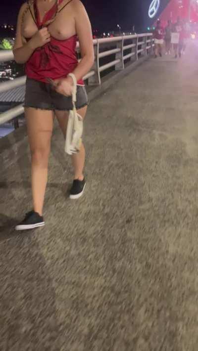 Sometimes when I want to get seen I just walk downtown during traffic with my tits out