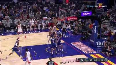 [Highlight] KJ Martin flies through the air for the putback!