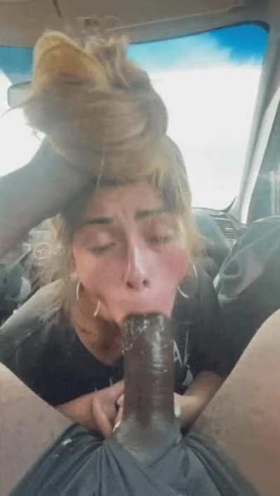 As long as my girl kisses me with that cock spit she can have all the BBC! 😍😍😵‍💫