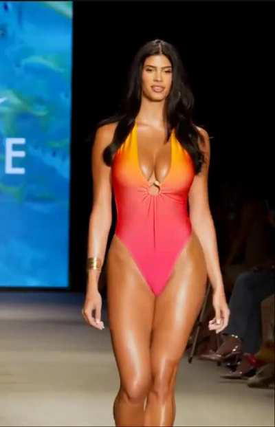 Lucciana Beynon - Cupshe, Miami 2024 (both walks)