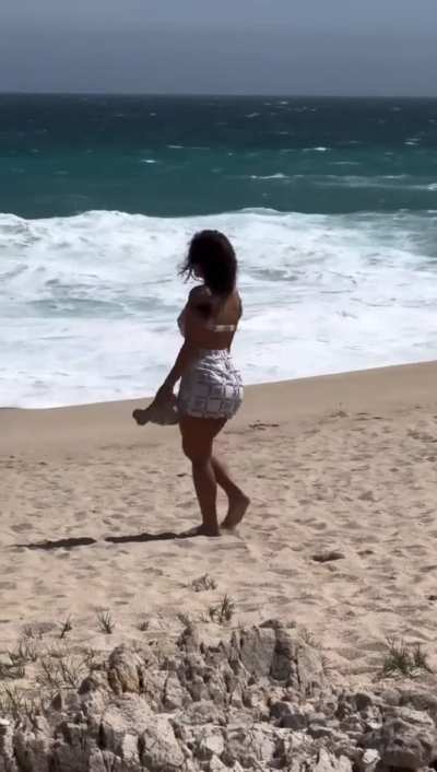 Que delicia de mujer😍