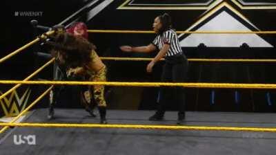 Aliyah delivering a beating to Io Shirai