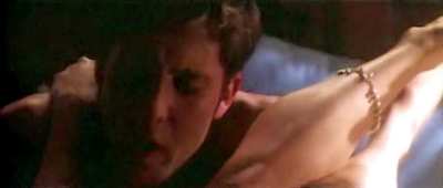 Tara Reid - deleted sex scene from Urban Legend (1998)