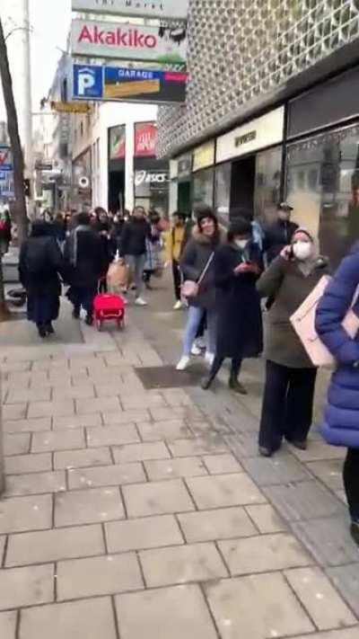 lockdown nr 4 in 3, 2, 1